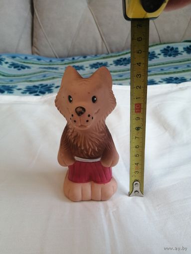 Игрушка резиновая волчонок