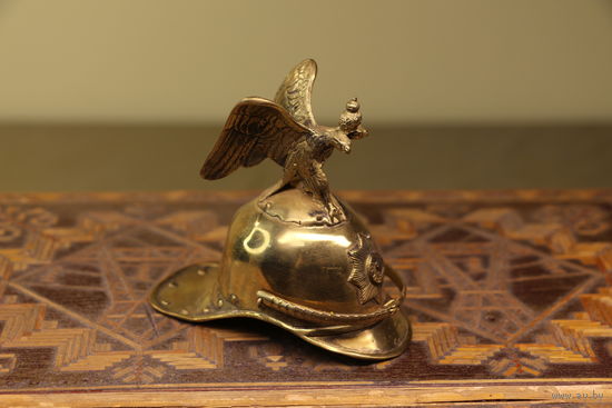 Рюмка-лафитник, шлем. Распродажа коллекции вещей. С РУБЛЯ! АУКЦИОН!