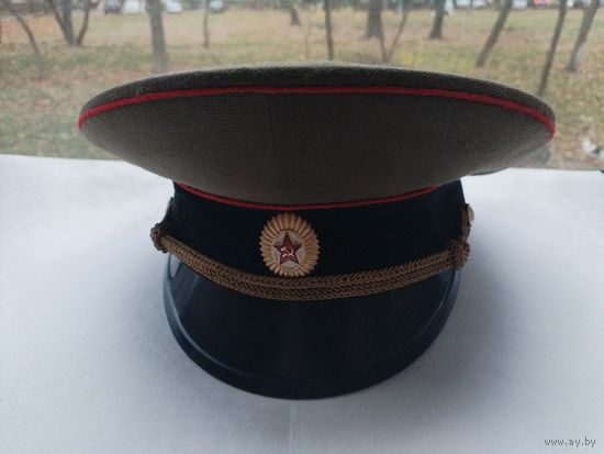 Фуражка офицерская ВС СССР. ГПШО "Коминтерн, г. Гомель, 1987. размер 56
