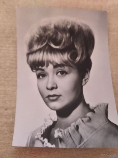 Актриса Милена Дравич(Югославия) 67г