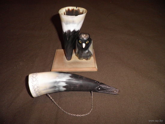 Скульптура,настольный прибор ПИНГВИН и рог изобилия украшенный резьбой,времён СССР,С рубля.