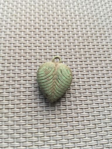 Кулон с рубля!