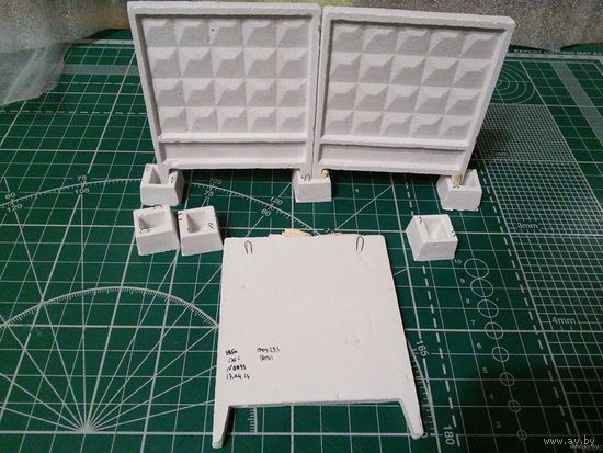 Продам Забор бетонный ПО-2/ПО-2м со стаканами масштаб 1/35