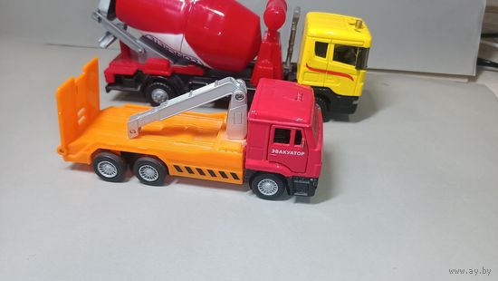 Грузовики лотом