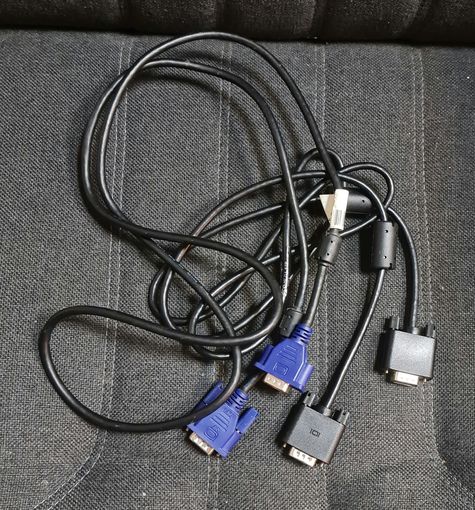 Кабель VGA