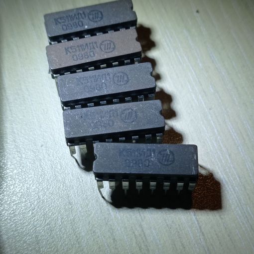 Микросхемы К511ИД1 (DIP-16)