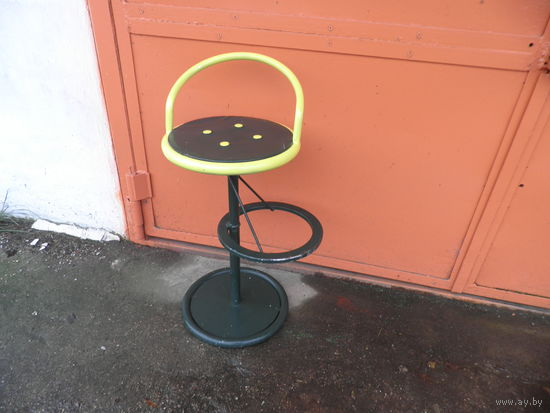 Кресло барное поворотное 70-х годов СССР.С рубля.