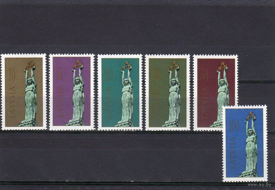 1991 Латвия памятник свободы в Риге 6м ** полная
