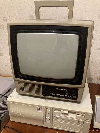 Ретромониторы СССР "Электроника 32 ВТЦ 201" и "Электроника 32 ВТЦ 202"