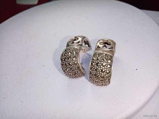 С рубля без мц. серьги-колечки, капельное серебро, 925пр. 10 гр. 2х1.8см. капельки все на месте