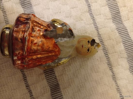 Елочная игрушка девочка с корзинкой есть утраты