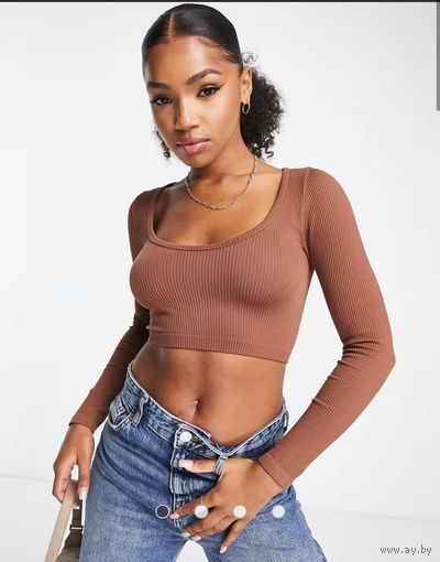 Кроп-топ лонгслив Stradivarius, р.44. Новый. Цвет пыльно-розовый