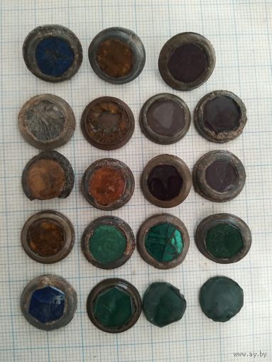Запонки старинные. Верхняя часть со стеклом.