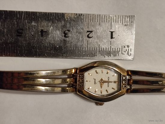 Часы женские Romanson Giselle