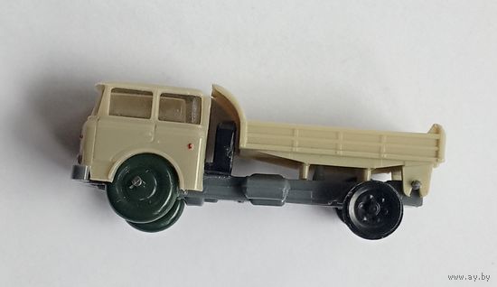 Машинка Skoda RT 706 самосвал. ГДР.