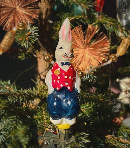 Ёлочная игрушка СССР, заяц из набора "Доктор Айболит"