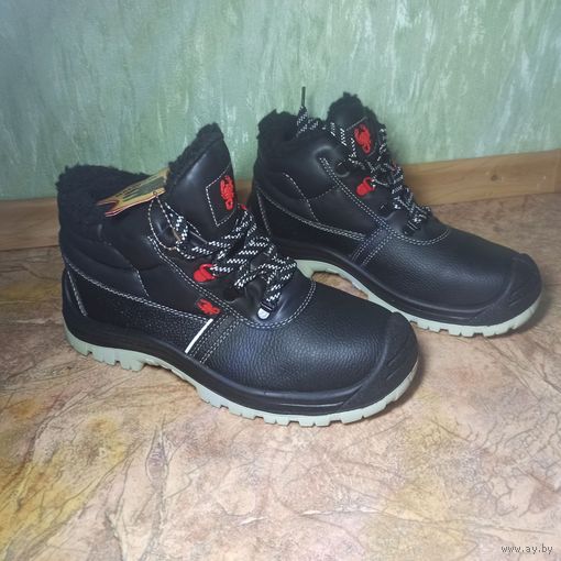 Зимние ботинки Скорпион