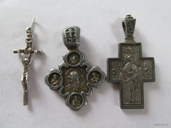 КРЕСТИКИ 3 ШТ, НА ОДНОМ КЛЕЙМО 925.