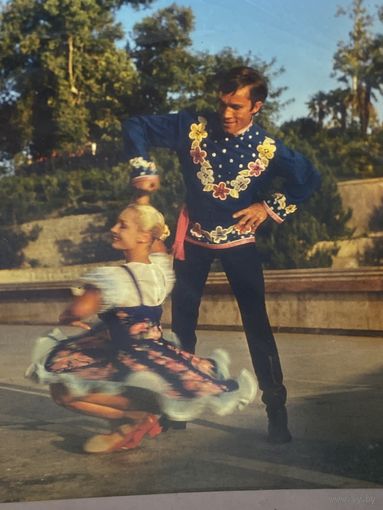 Фото. Фотография. Негатив. Театр. Ансамбль. Народные танцы.