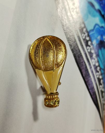 Винтажная брошь "Воздушный шар" Европа 80-е в отличном состоянии