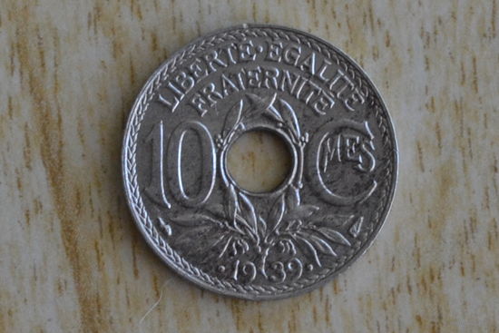 Франция 10 сантимов 1939 с 1 руб