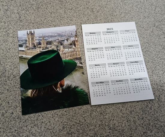 Календарик карманный 2025 Лондон, девушка в зеленой шляпе