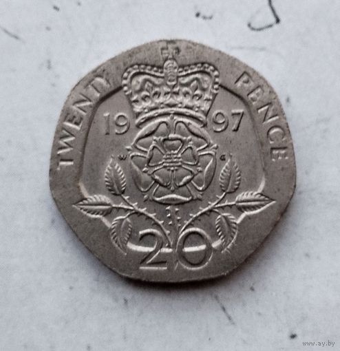 20 пенсов 1997 года Великобритания. Королева Елизавета 2. Красивая родная патина!