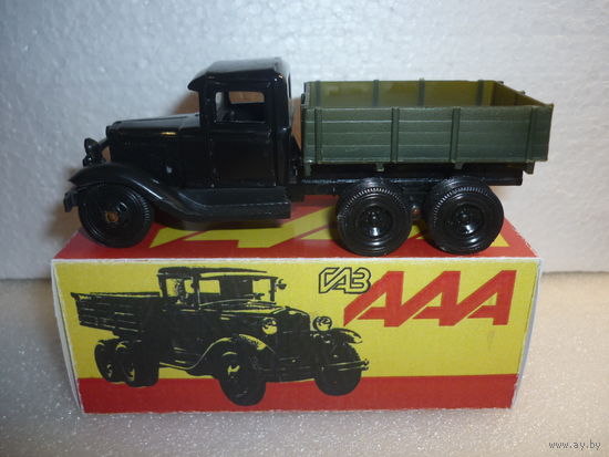 Модель авто ГАЗ ААА. СССР. Металл. 1:43