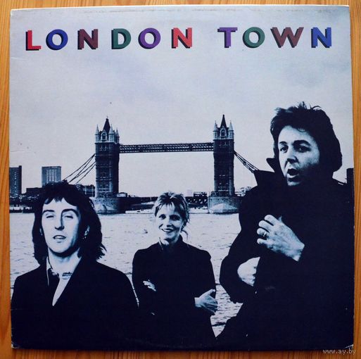 Wings - London Town LP (виниловая пластинка)
