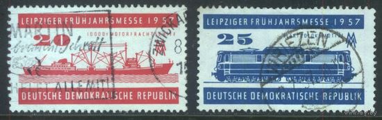 ГЕРМАНИЯ, ГДР - 1957 [Mi. 559-560] Гашеная (DDR02)