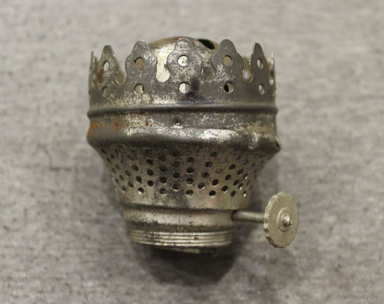 Верхняя часть керосиновой лампы