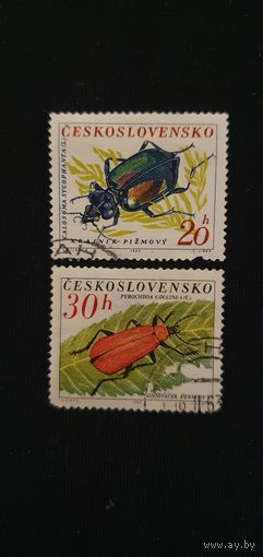 Чехословакия жуки 2шт