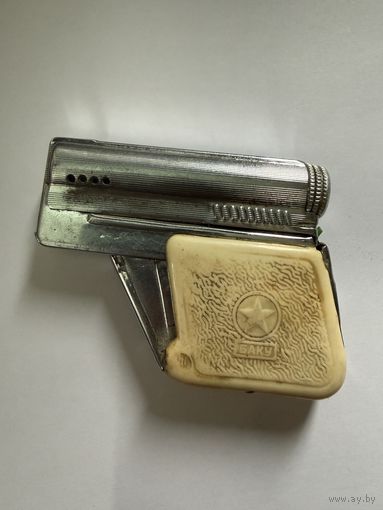 С рубля !  зажигалка СССР бензиновая пистолет БАКУ. Распродажа коллекции!