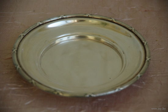 Ваза , тарелка с серебрением 12,5 см