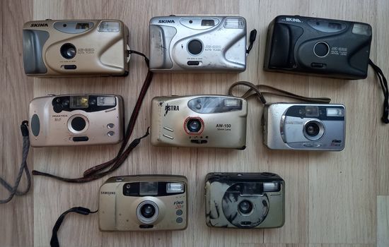 Фотоаппараты 8 штук