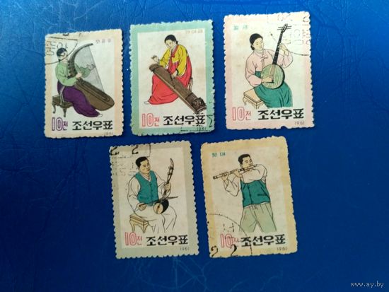 Корея (Северная). Народные музыкальные инструменты. Серия. 1962 (4)