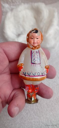 РЕДКАЯ ЁЛОЧНАЯ ИГРУШКА СССР  ЯКУТКА ПРИЩЕПКА  КАТАЛОГ СОСТОЯНИЕ ! НА  ФОТО . ОРИГИНАЛ  .  Распродажа Коллекции !!! . Экспресс  Аукцион  не с рубля без МПЦ и прочего 3 ДНЯ  .Много лотов в продаже .