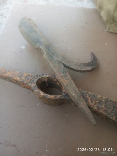 Кованые изделия,Багор и Кирка,Р К К А.