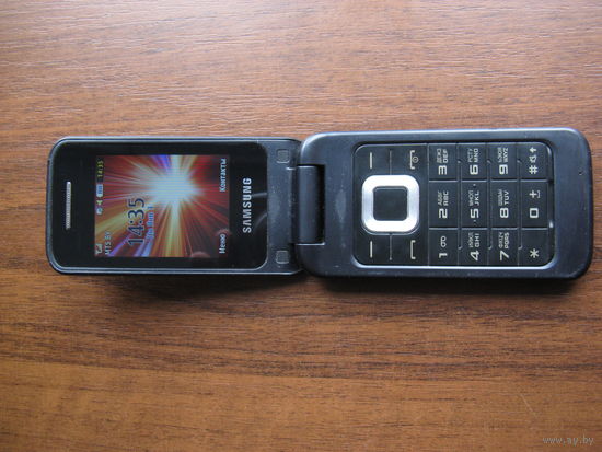 Мобильный телефон SAMSUNG