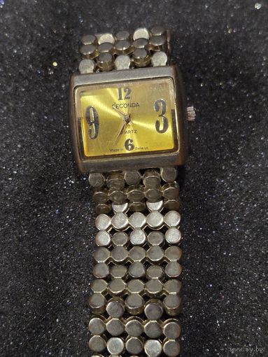 Красивые часы SEKONDA женские