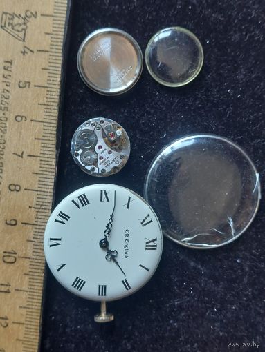 Пара швейцарских механизмов