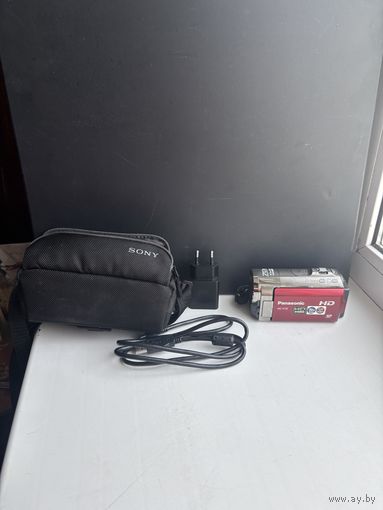 Видеокамера Panasonic HC-V10