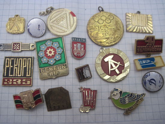 Лом значков/3 с рубля!