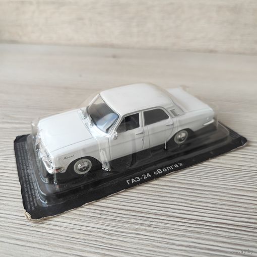 ГАЗ 24 волга 1:43