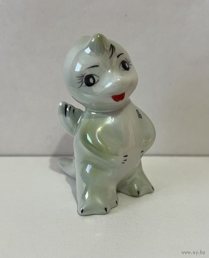 РЕДКАЯ!    Фарфоровая статуэтка "Дракон" (дракоша)  ДФЗ