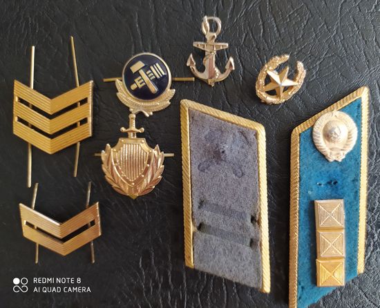 Петлицы, эмблемы обмен