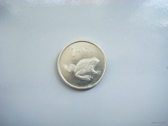 Латвия 1 лат 2010г. ЖАБА.