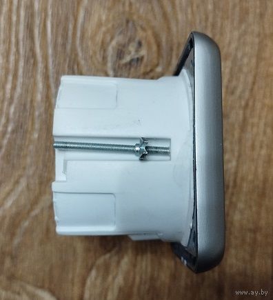 Розетка с коробкой-Германия.