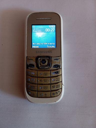 Мобильный телефон Samsung .