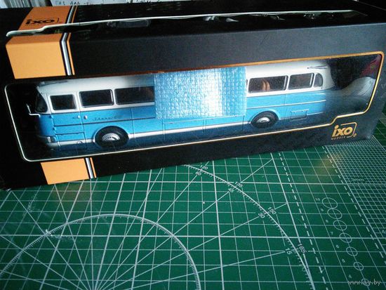 Продам модель Ikarus 66 1972 ixo